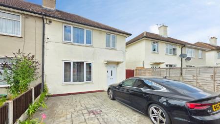 Shackleton Road, Clay Lane, Doncaster, DN2