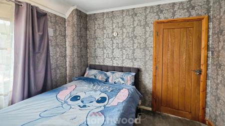 3 bedroom Semi-detached house for sale in Shackleton Road, Clay Lane, Doncaster, DN2