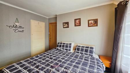 3 bedroom Semi-detached house for sale in Shackleton Road, Clay Lane, Doncaster, DN2