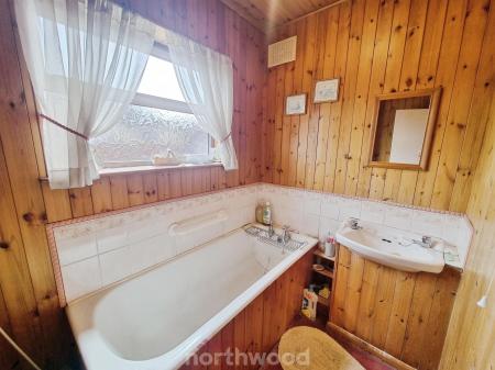 3 bedroom Semi-detached house for sale in Wentworth Road, Wheatley, Doncaster, DN2