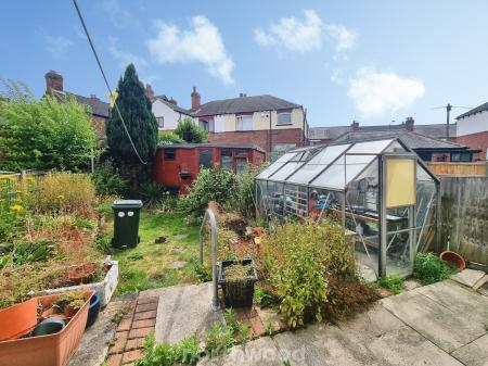 3 bedroom Semi-detached house for sale in Wentworth Road, Wheatley, Doncaster, DN2