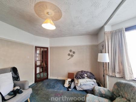 3 bedroom Semi-detached house for sale in Wentworth Road, Wheatley, Doncaster, DN2