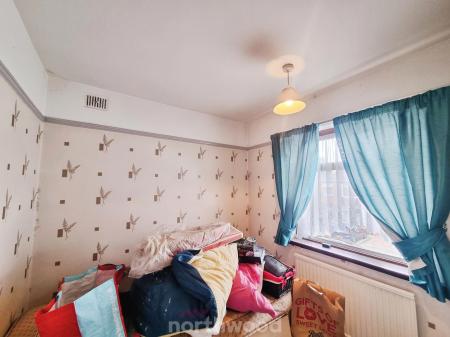 3 bedroom Semi-detached house for sale in Wentworth Road, Wheatley, Doncaster, DN2