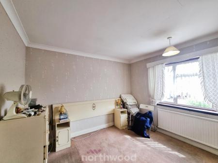 3 bedroom Semi-detached house for sale in Wentworth Road, Wheatley, Doncaster, DN2