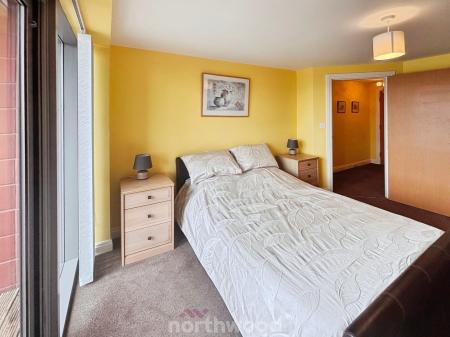 2 bedroom Flat to let in Kentmere Drive, Lakeside, Doncaster, DN4