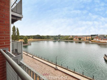 2 bedroom Flat to let in Kentmere Drive, Lakeside, Doncaster, DN4