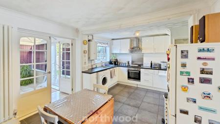 3 bedroom End of terrace house for sale in Montgomery Gardens, Intake, Doncaster, DN2