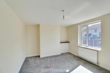 3 bedroom End of terrace house to let in Aldam Road, Balby, Doncaster, DN4