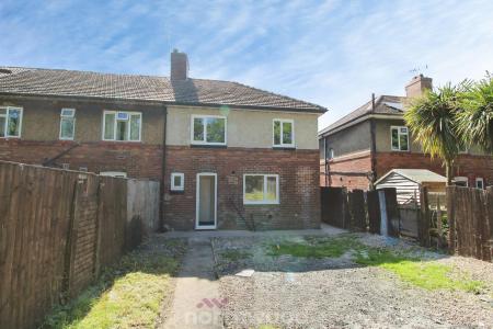 3 bedroom End of terrace house to let in Aldam Road, Balby, Doncaster, DN4