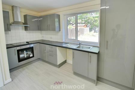 3 bedroom End of terrace house to let in Aldam Road, Balby, Doncaster, DN4