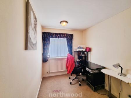 3 bedroom Bungalow for sale in Brecks Lane, Kirk Sandall, Doncaster, DN3