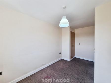 2 bedroom Flat to let in Luxaa Apartments, Low Road, Balby, Doncaster, DN4