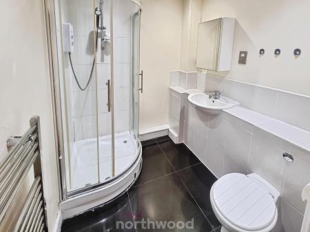 2 bedroom Flat to let in Luxaa Apartments, Balby, Doncaster, DN4