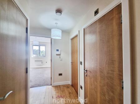 2 bedroom Flat to let in Luxaa Apartments, Low Road, Balby, Doncaster, DN4