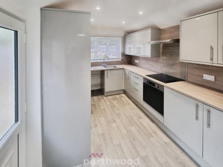 3 bedroom Semi-detached house for sale in Zetland Road, Town Moor, Doncaster, DN2