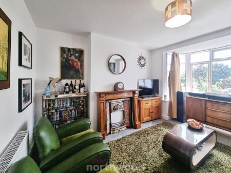 3 bedroom Semi-detached house for sale in Zetland Road, Town Moor, Doncaster, DN2