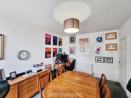 3 bedroom Semi-detached house for sale in Zetland Road, Town Moor, Doncaster, DN2