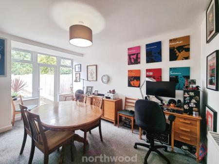 3 bedroom Semi-detached house for sale in Zetland Road, Town Moor, Doncaster, DN2