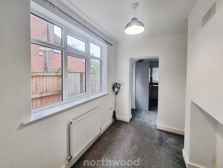 3 bedroom Semi-detached house for sale in Zetland Road, Town Moor, Doncaster, DN2