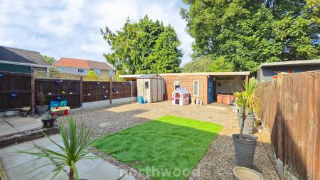3 bedroom End of terrace house for sale in Evelyn Avenue, Intake, Doncaster, DN2
