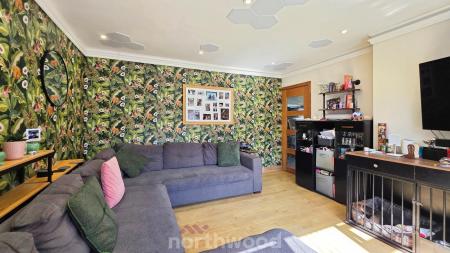 3 bedroom End of terrace house for sale in Evelyn Avenue, Intake, Doncaster, DN2