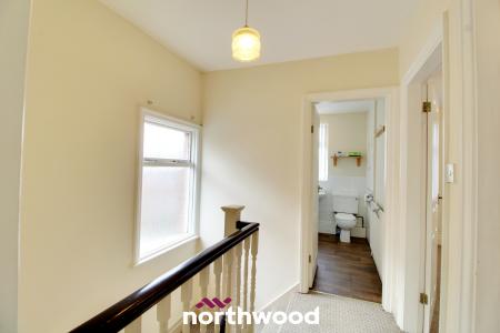 3 bedroom Semi-detached house to let in Harrowden Road, Wheatley, Doncaster, DN2