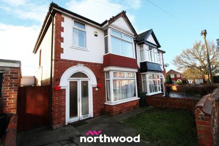 3 bedroom Semi-detached house to let in Harrowden Road, Wheatley, Doncaster, DN2