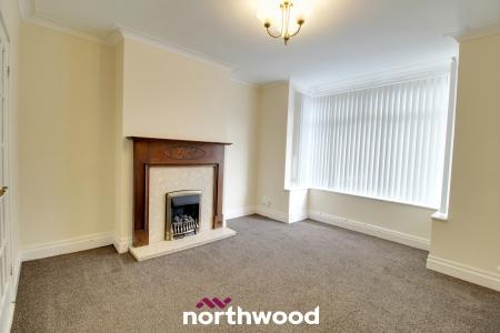 3 bedroom Semi-detached house to let in Harrowden Road, Wheatley, Doncaster, DN2
