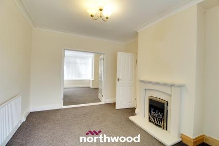 3 bedroom Semi-detached house to let in Harrowden Road, Wheatley, Doncaster, DN2