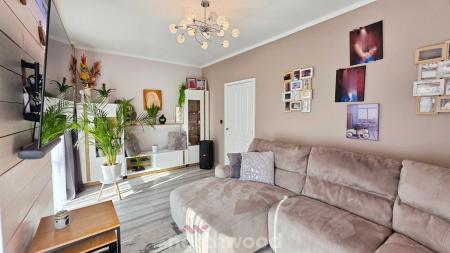 3 bedroom Town house for sale in Parkland Crescent, Bentley, Doncaster, DN5