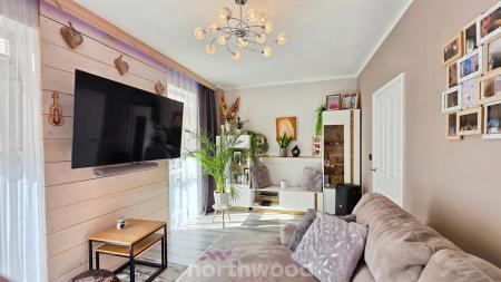 3 bedroom Town house for sale in Parkland Crescent, Bentley, Doncaster, DN5