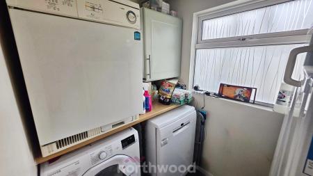 3 bedroom Semi-detached house for sale in Springwood Road, Scawthorpe, Doncaster, DN5