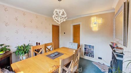 3 bedroom Semi-detached house for sale in Springwood Road, Scawthorpe, Doncaster, DN5
