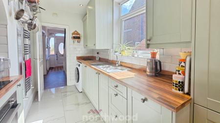 3 bedroom Semi-detached house for sale in Harewood Road, Town Moor, Doncaster, DN2