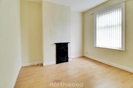 2 bedroom Terraced House to let in Great Central Avenue, Balby, Doncaster, DN4