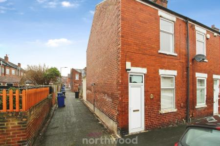2 bedroom Terraced House to let in Great Central Avenue, Balby, Doncaster, DN4