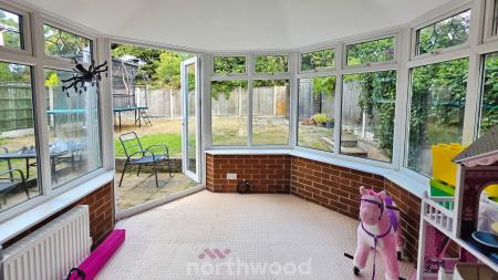 4 bedroom Detached house to let in Goodison Boulevard, Cantley, Doncaster, DN4