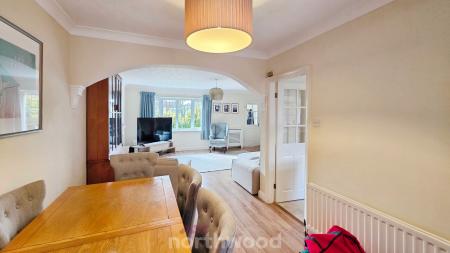 4 bedroom Detached house to let in Goodison Boulevard, Cantley, Doncaster, DN4