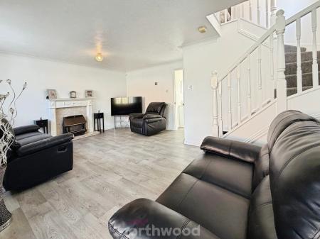 3 bedroom Detached house for sale in Nutwell Lane, Armthorpe, Doncaster, DN3