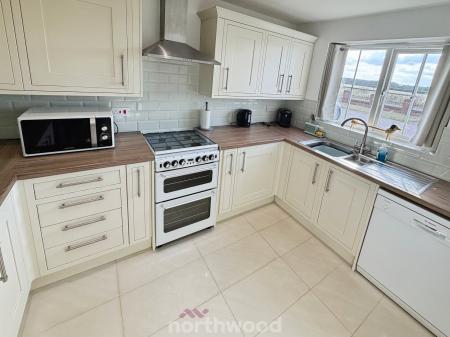 3 bedroom Detached house for sale in Nutwell Lane, Armthorpe, Doncaster, DN3