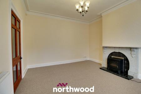 2 bedroom Terraced House to let in Westfield Terrace.., Askern, Doncaster, DN6