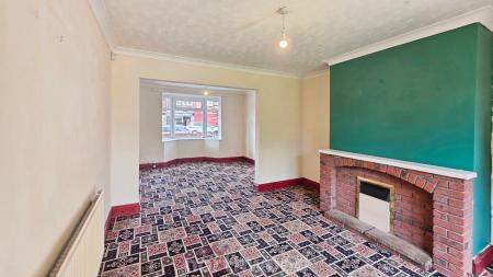 3 bedroom Semi-detached house to let in Sandringham Road, Intake, Doncaster, DN2