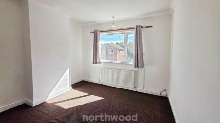 2 bedroom Terraced House to let in Riviera Parade, Bentley, Doncaster, DN5