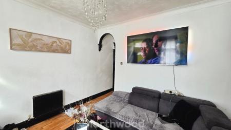 2 bedroom Terraced House for sale in Sheardown Street, Hexthorpe, Doncaster, DN4