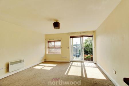 1 bedroom Flat for sale in Springfield Court, Scawthorpe, Doncaster, DN5