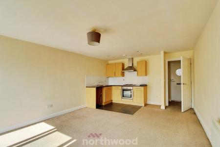 1 bedroom Flat for sale in Springfield Court, Scawthorpe, Doncaster, DN5