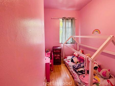 3 bedroom Terraced House for sale in Apley Road, Hyde Park, Doncaster, DN1