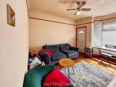 3 bedroom Terraced House for sale in Apley Road, Hyde Park, Doncaster, DN1