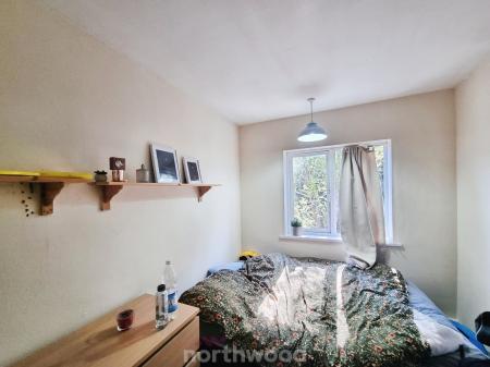 2 bedroom Terraced House for sale in Grove Avenue, Off York Road, Doncaster, Doncaster, DN5