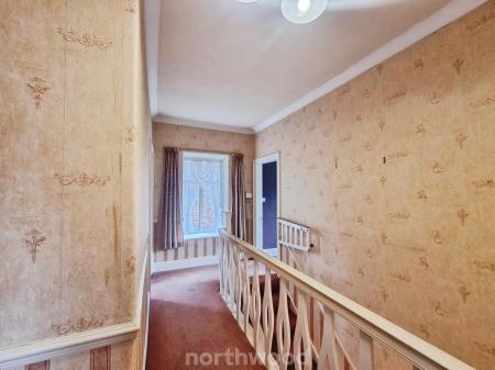 5 bedroom Detached house for sale in Axholme Road, Wheatley, Doncaster, DN2